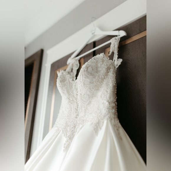 Kimora by Sottero and Midgley Wedding Dress - Picture 5 of 16